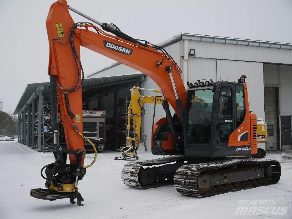 Doosan DX 140 LCR-5 Paletli ekskavatörler