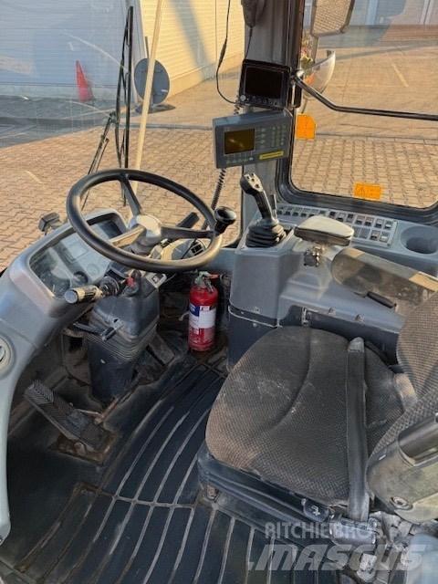 Doosan DL 420-3 CAB Kabin