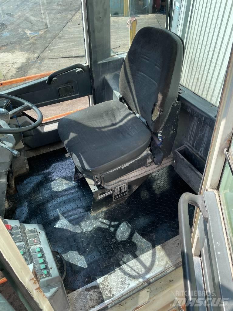 Valmet TD7ECR Reach stacker - konteyner forkliftleri