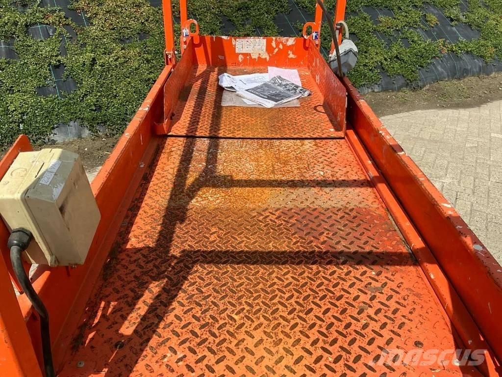 SkyJack SJ III 3219 Makasli platformlar