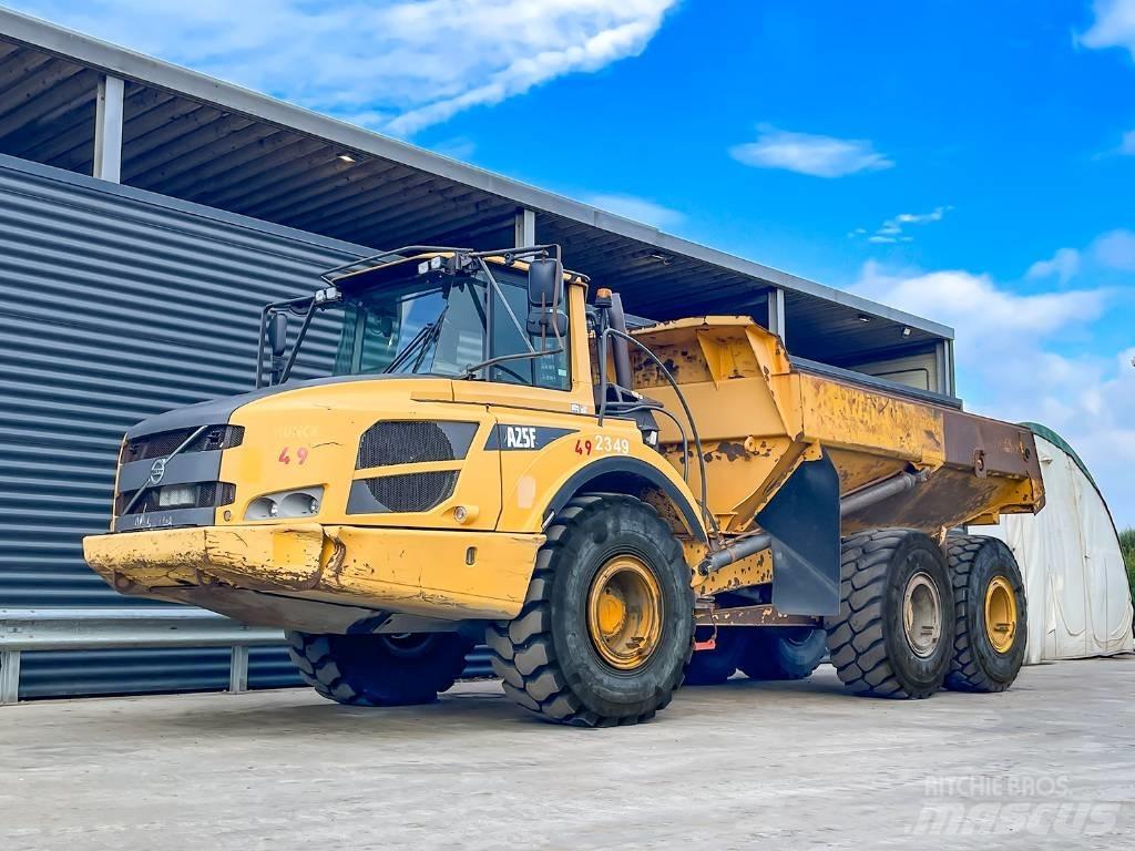 Volvo A25F Belden kirma kaya kamyonu