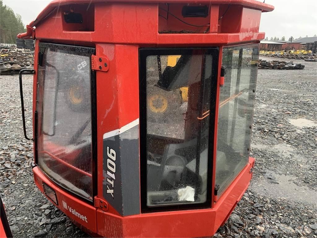 Komatsu 901TX Kabin