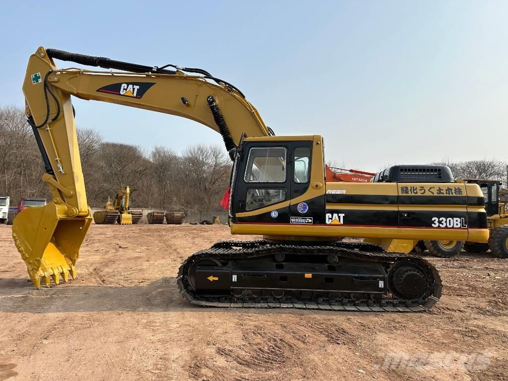 CAT 330 B L Paletli ekskavatörler