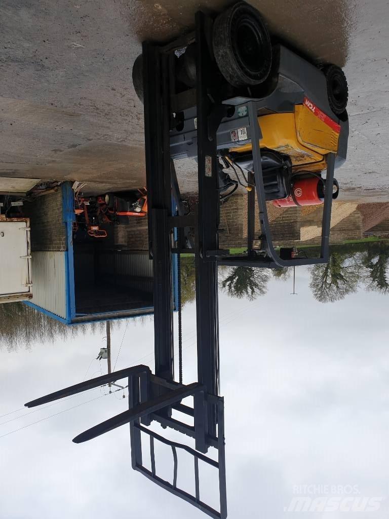 TCM FG25T3 LPG'li forkliftler