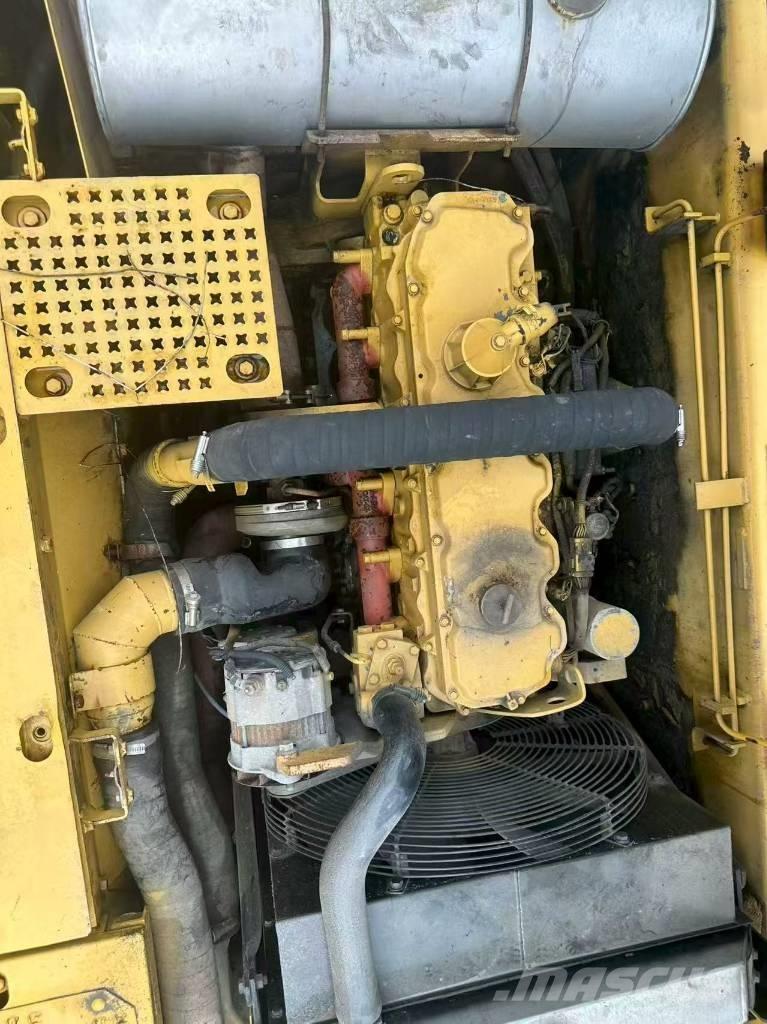 CAT 325 CL Paletli ekskavatörler