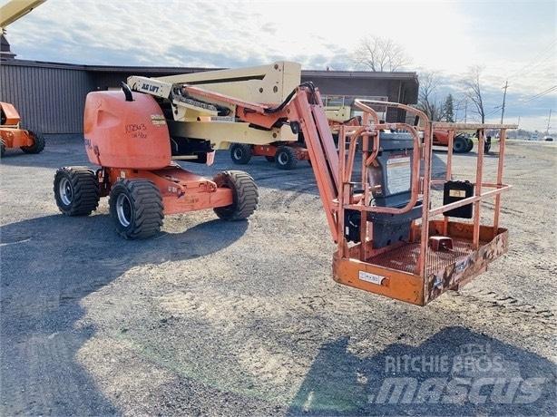 JLG 450 AJ Körüklü personel platformları