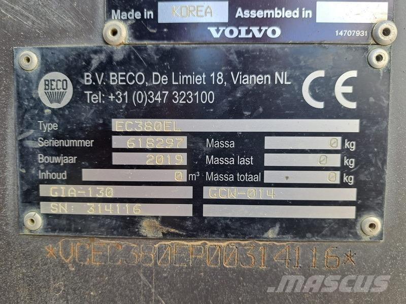 Volvo EC 380 EL Paletli ekskavatörler