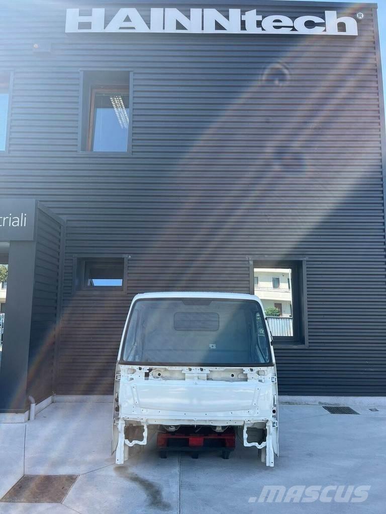 Mitsubishi S MODEL Kabinler