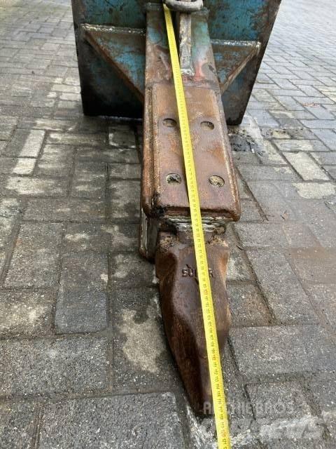  Ripper CW 30 Kaziyici
