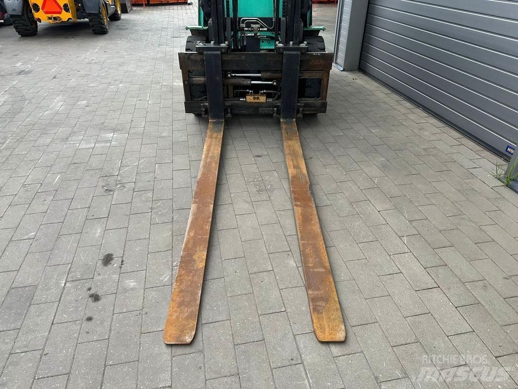 Mitsubishi FD40N Dizel forkliftler