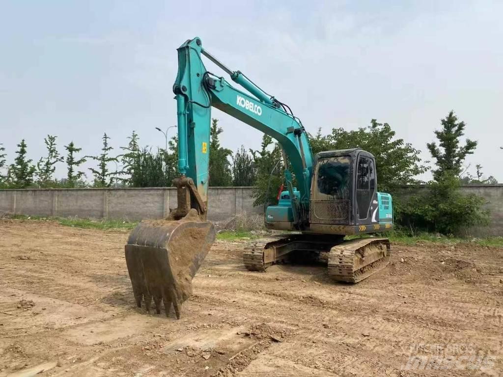 Kobelco SK140 Paletli ekskavatörler