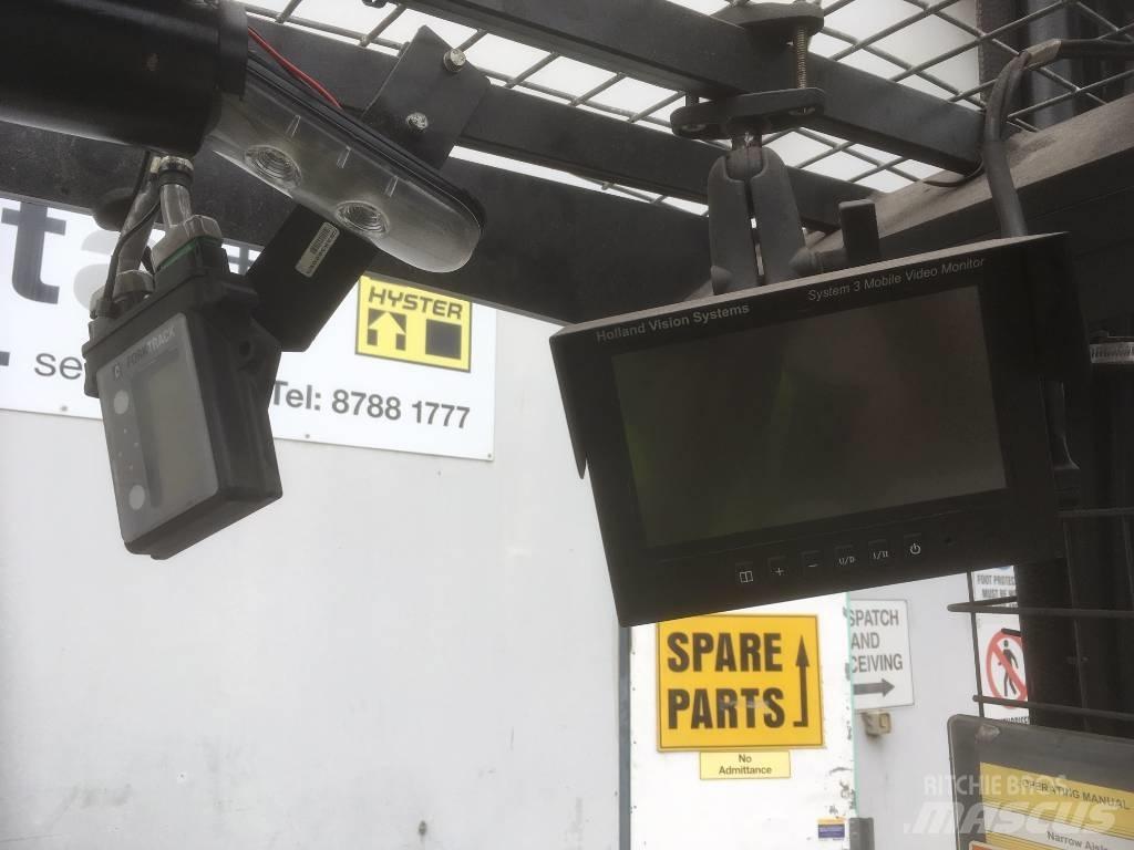 Hyster N35ZDR Reach truck - depo içi istif araçları