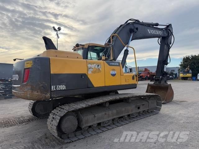 Volvo EC 220 DL Paletli ekskavatörler