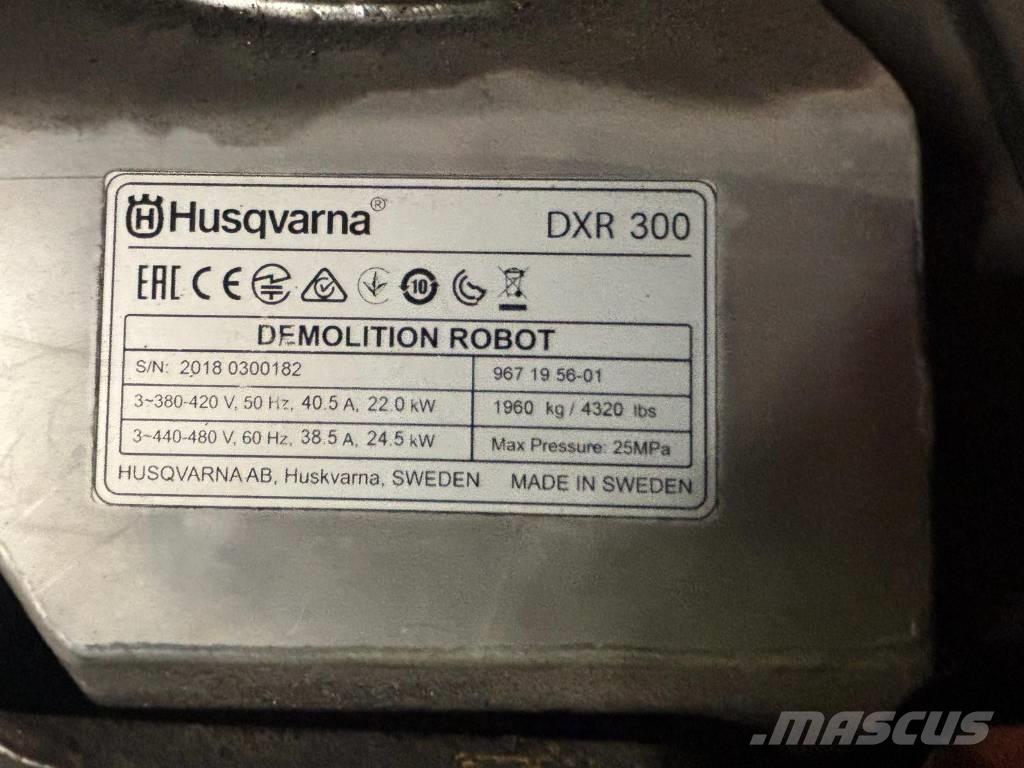 Husqvarna DXR 300 Yıkım ekskavatörleri