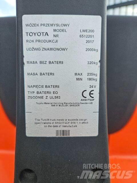 BT LWE200 Yaya kumandali istif makinasi