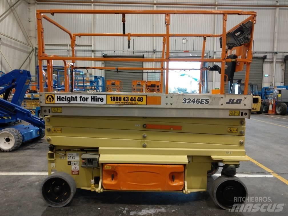 JLG ES 3246 Makasli platformlar