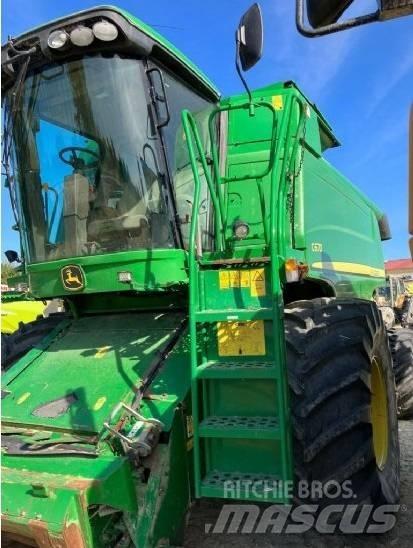 John Deere C 670 Biçerdöverler