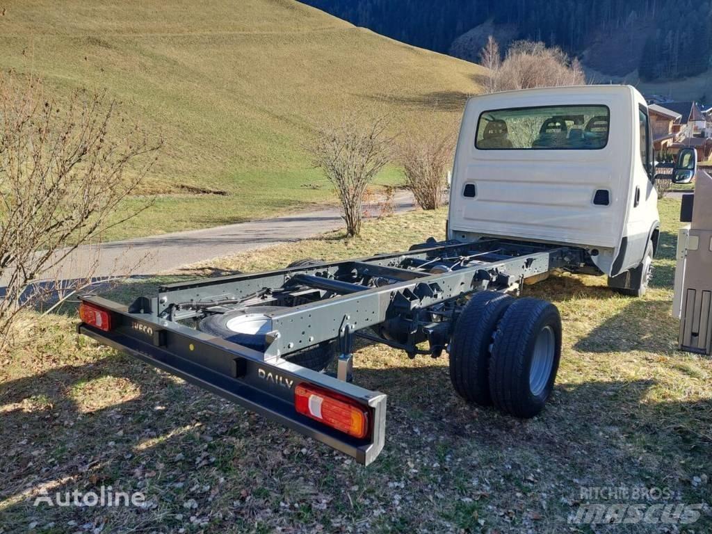 Iveco Daily 70C21 Çekiciler