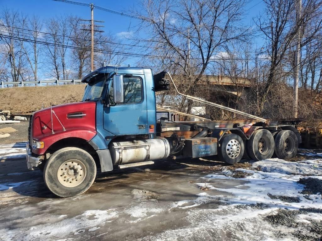 Volvo VHD84F Çekiciler