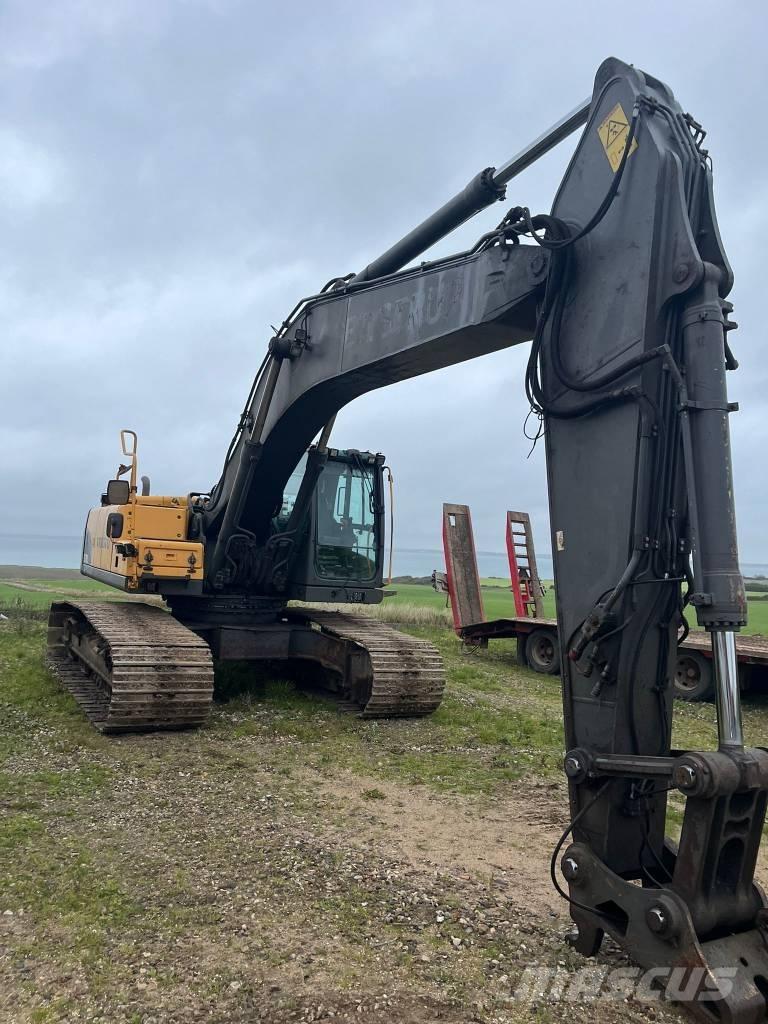 Volvo EC 290 C L Paletli ekskavatörler