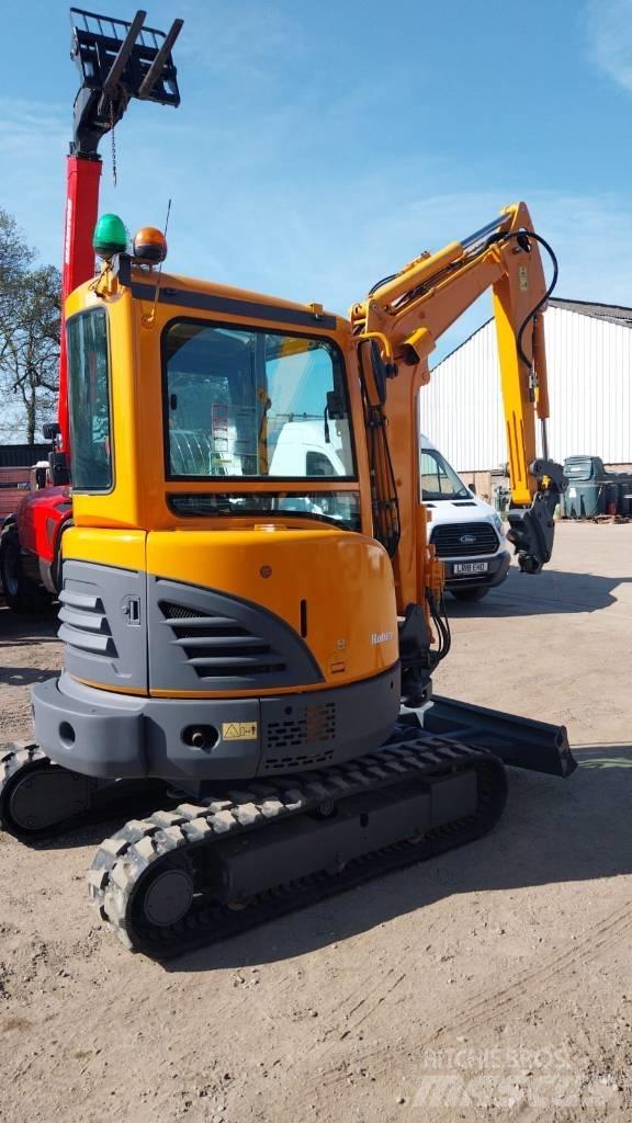 Hyundai X30Z-9AK Midi ekskavatörler 7 - 12 t