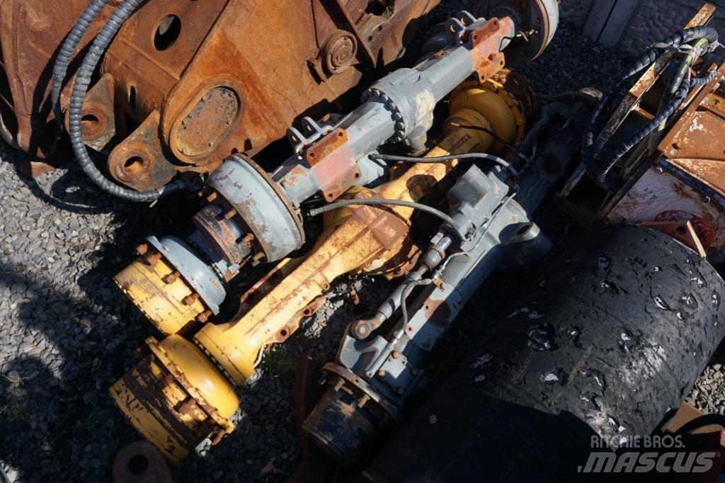 Liebherr Mosty Akslar
