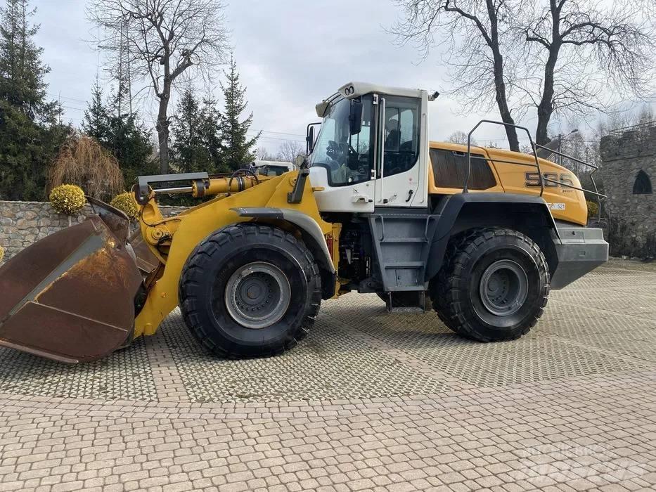 Liebherr L 566 Tekerlekli yükleyiciler