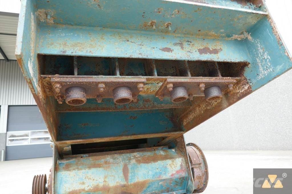 Kue-Ken Feeder Hidrolik kırıcılar