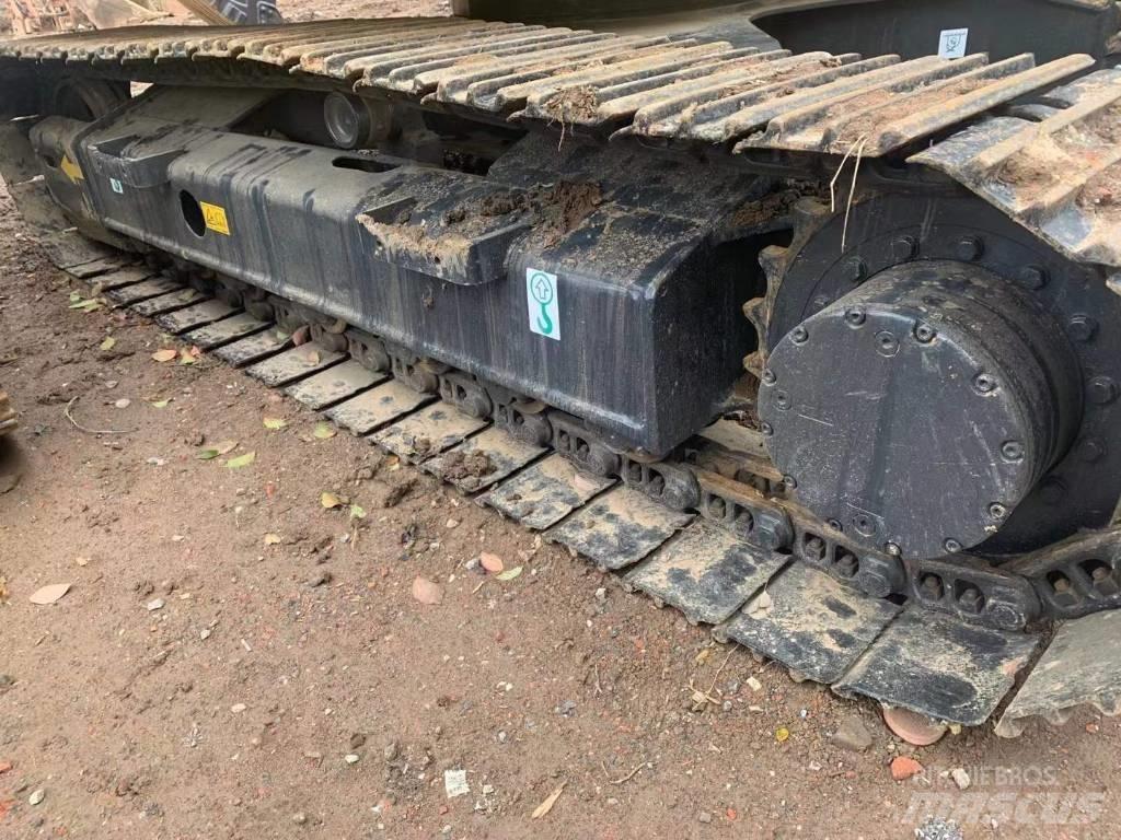 Komatsu PC 120 LC-6 Paletli ekskavatörler