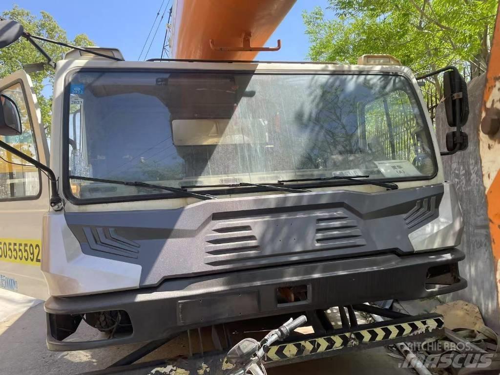Zoomlion ZTV550 Yol-Arazi Tipi Vinçler (AT)
