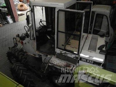 Schaeff SKL 832 Tekerlekli yükleyiciler