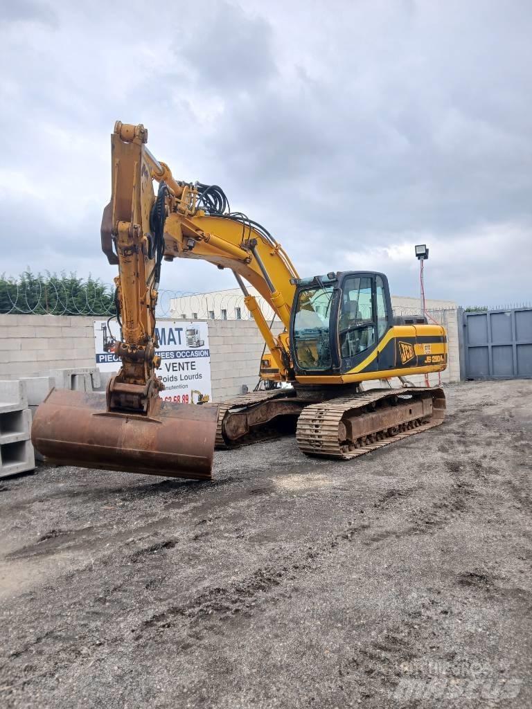 JCB JS 210 Paletli ekskavatörler