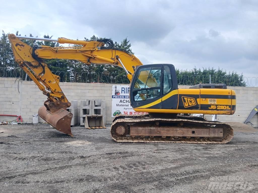 JCB JS 210 Paletli ekskavatörler