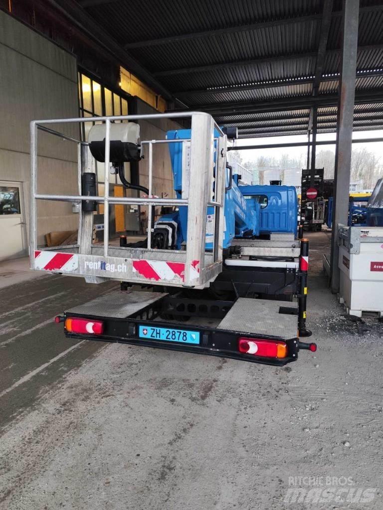 VERSALIFT VTX 240 Araç üstü platformlar