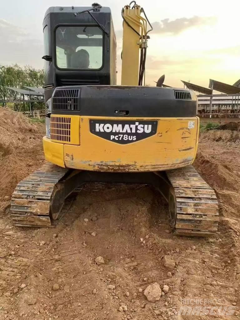 Komatsu PC78US Paletli ekskavatörler