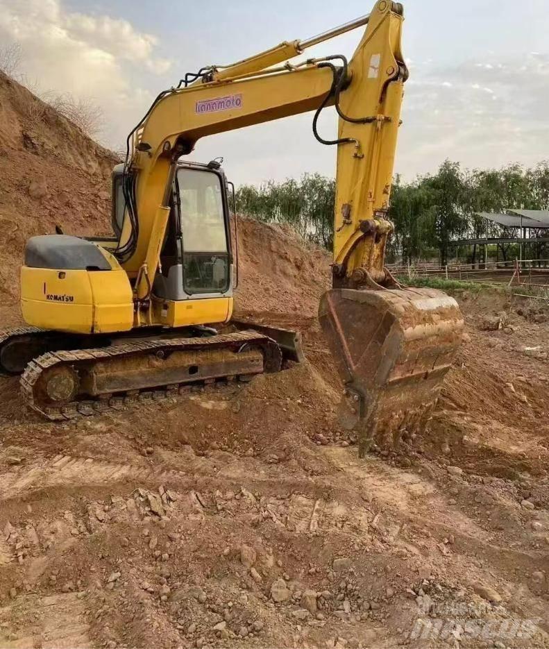 Komatsu PC78US Paletli ekskavatörler