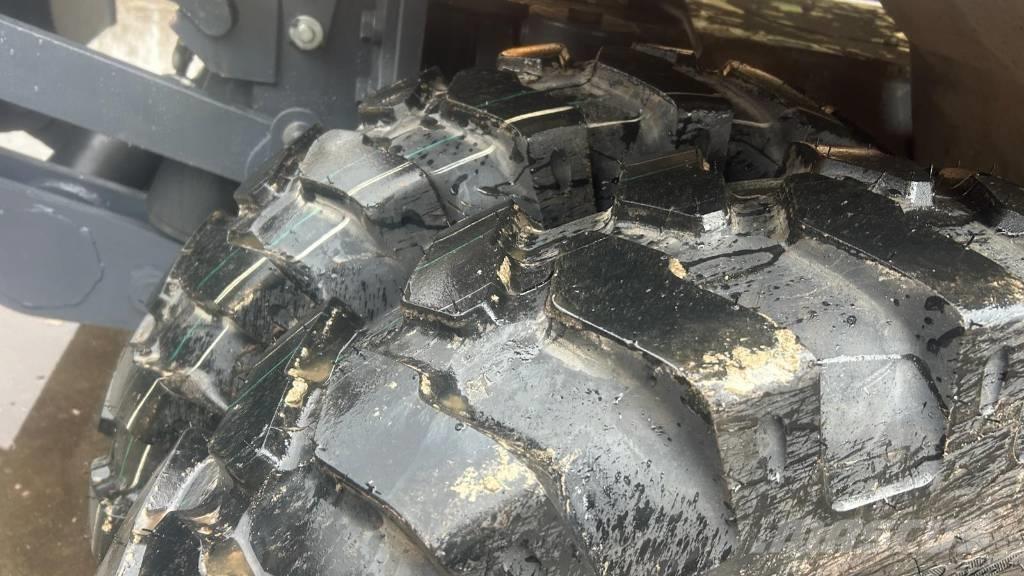 Doosan DX 170 W Lastik tekerli ekskavatörler