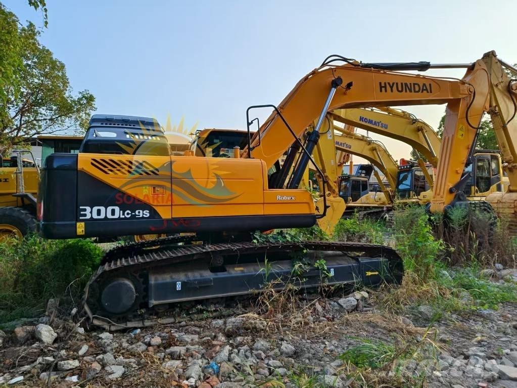 Hyundai R300LC-9 Paletli ekskavatörler