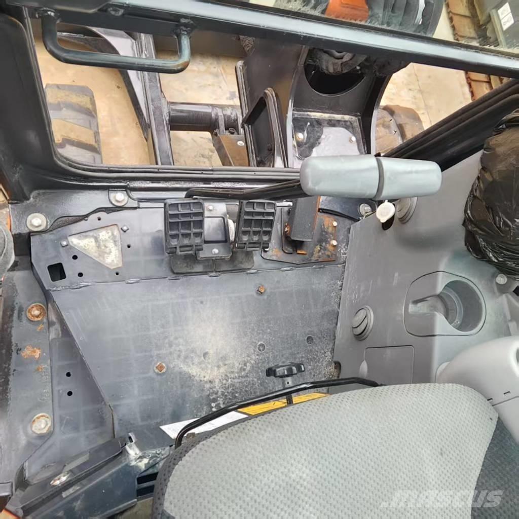 Hitachi ZX 55 UR Mini ekskavatörler, 7 tona dek