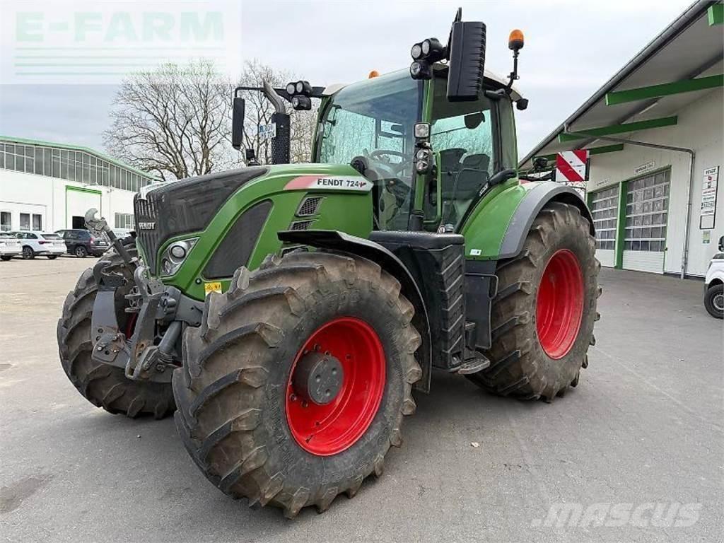 Fendt 724 vario s4 Traktörler