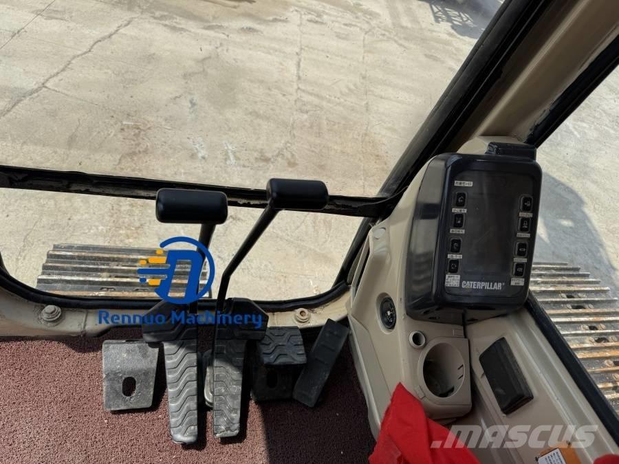 CAT 320 BL Paletli ekskavatörler