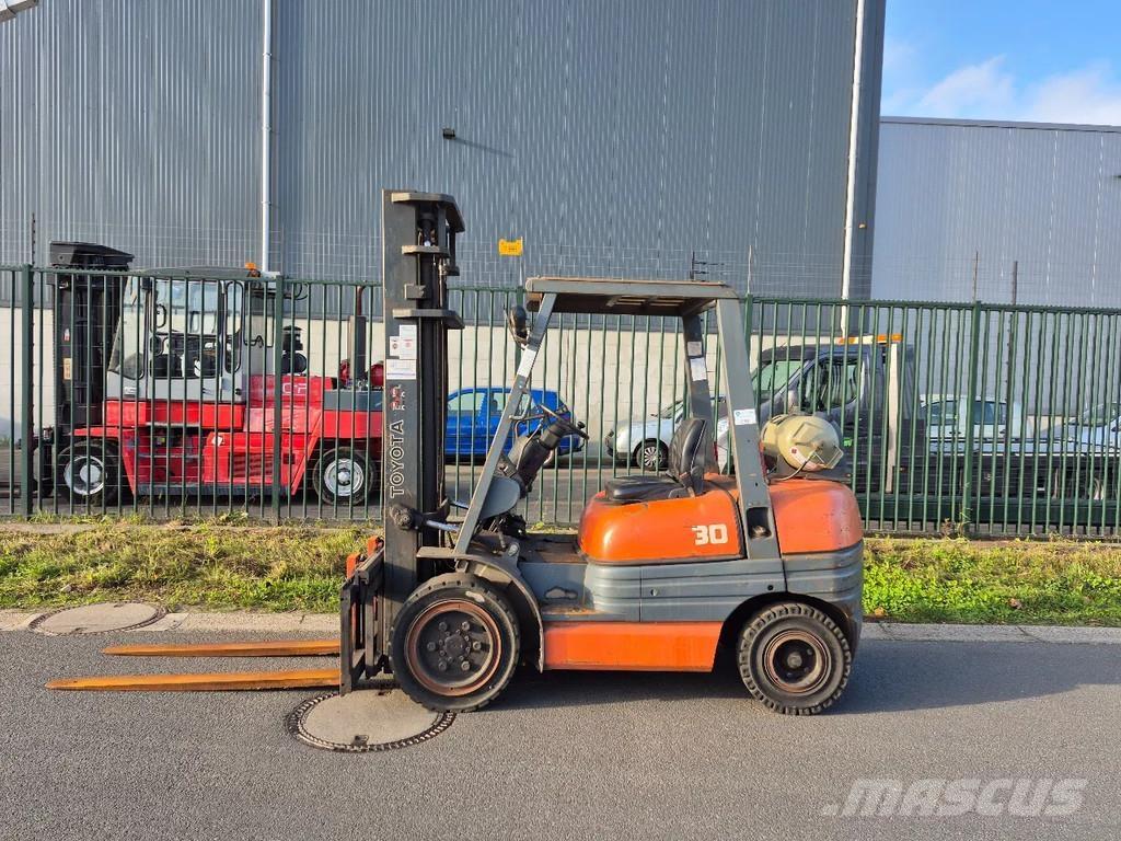 Toyota 02-6fgf30 LPG'li forkliftler