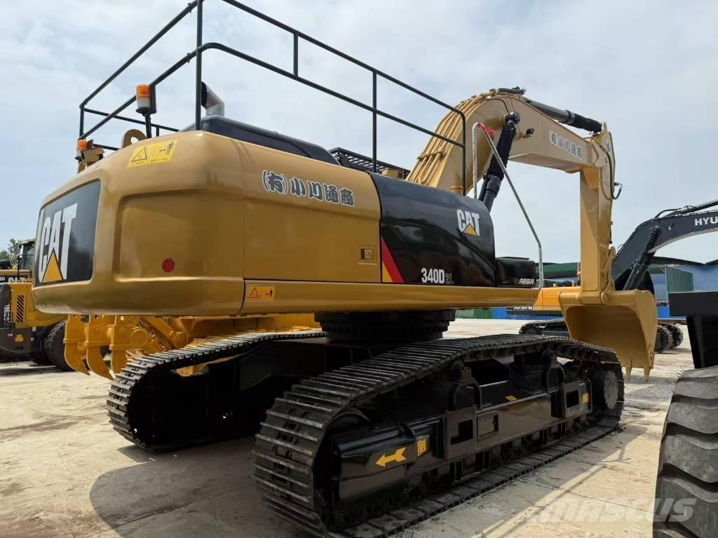 CAT 340 Paletli ekskavatörler