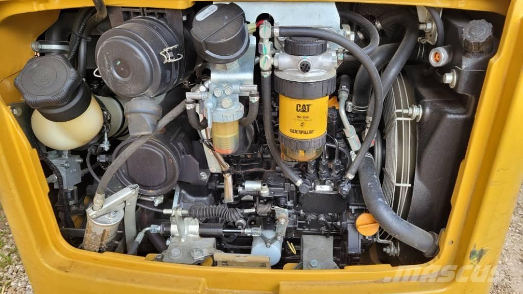 CAT 301.7 D Mini ekskavatörler, 7 tona dek