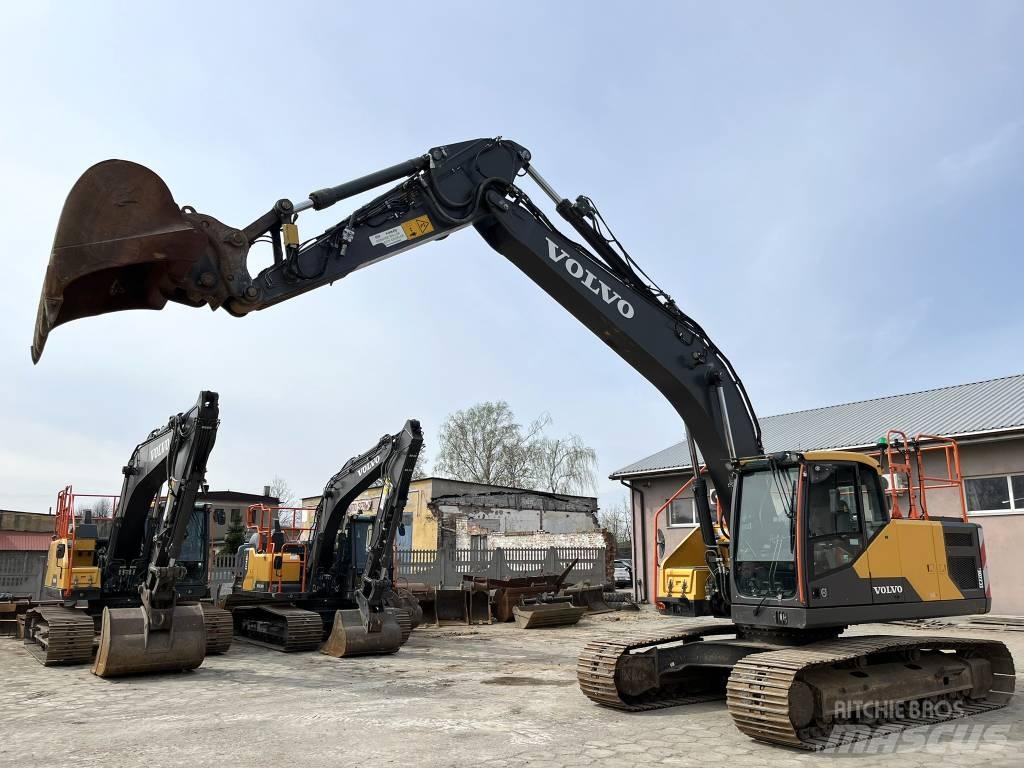 Volvo EC 220 E Paletli ekskavatörler
