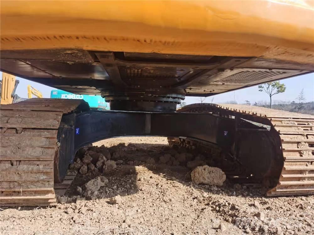 Sany SY215-9 Paletli ekskavatörler