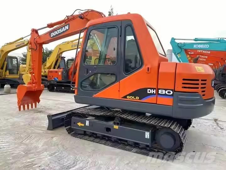 Doosan DH 80 Midi ekskavatörler 7 - 12 t