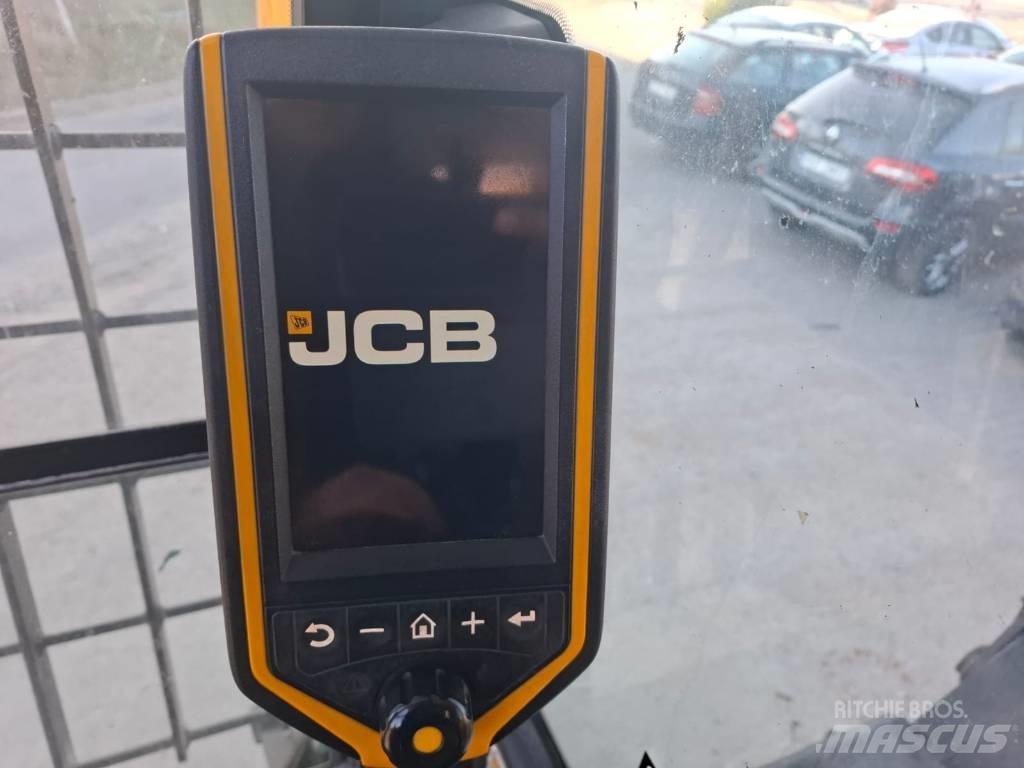 JCB JS 200 W Lastik tekerli ekskavatörler