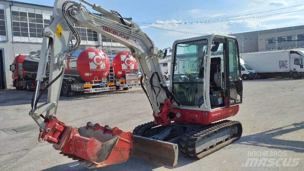 Takeuchi TB 240 Mini ekskavatörler, 7 tona dek
