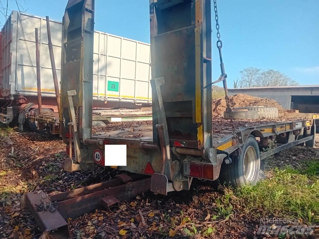 Bertoja Condor 200 Araç nakil römorklari